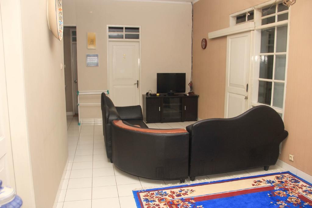 בנדונג Pele Guesthouse מראה חיצוני תמונה