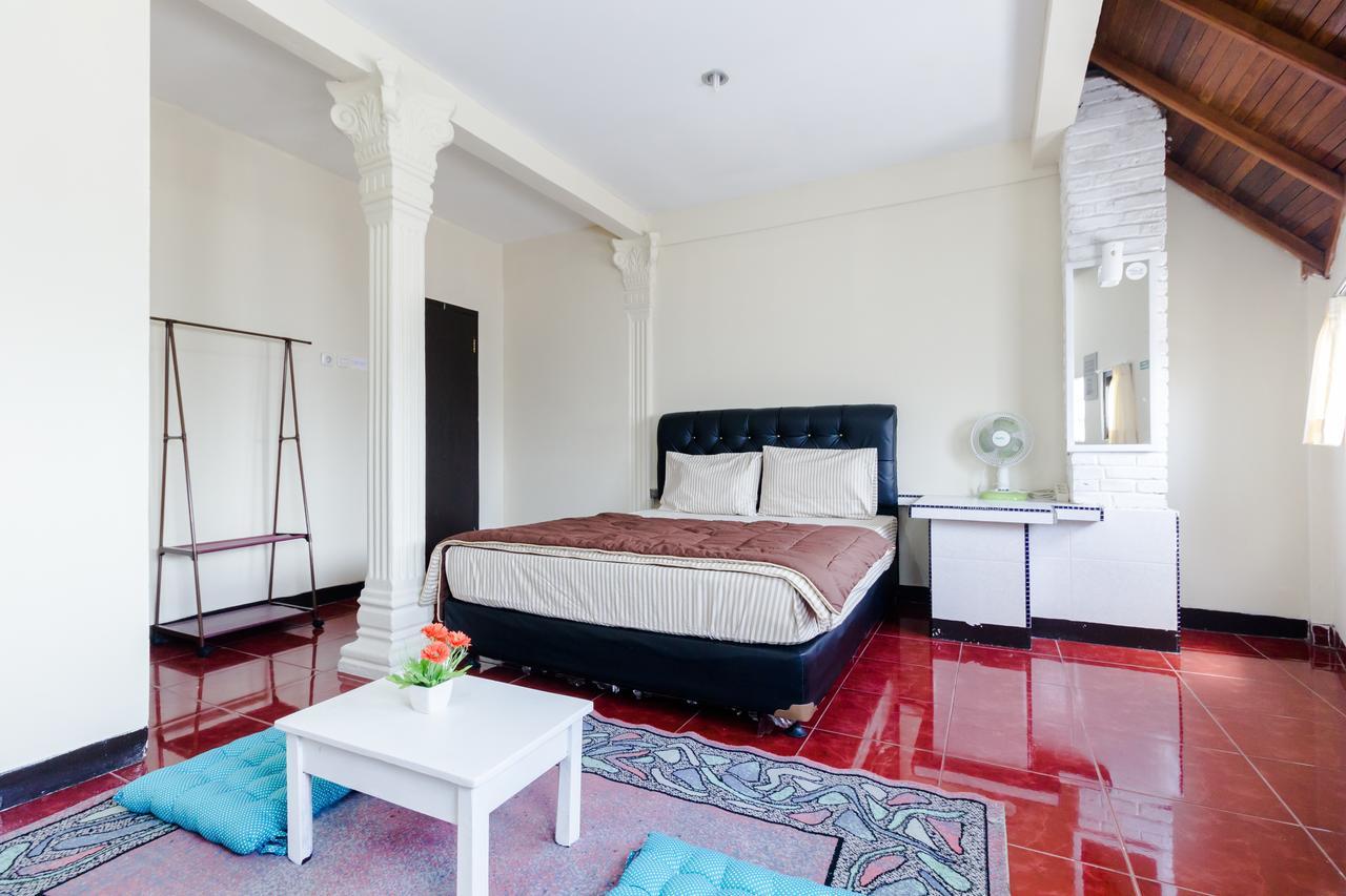 בנדונג Pele Guesthouse מראה חיצוני תמונה